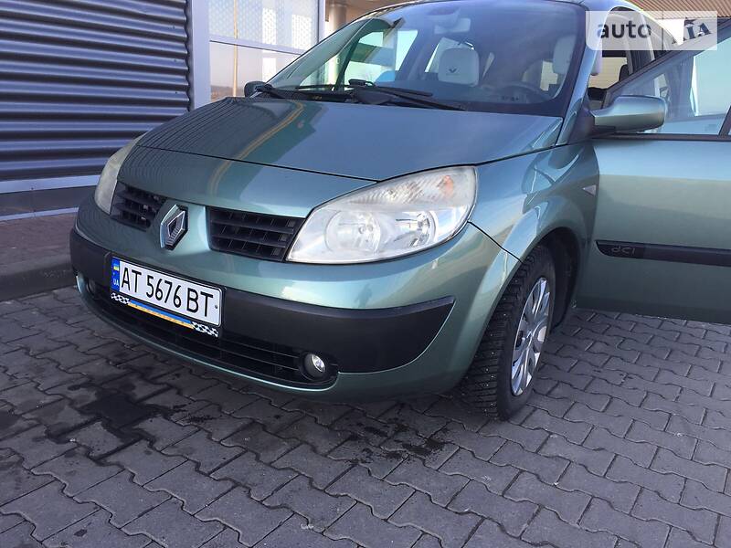 Мінівен Renault Scenic 2005 в 
