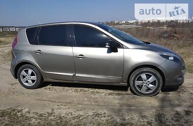 Мінівен Renault Scenic 2011 в 