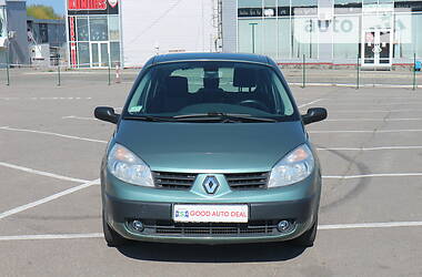 Минивэн Renault Scenic 2006 в 