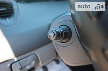 Минивэн Renault Scenic 2006 в 