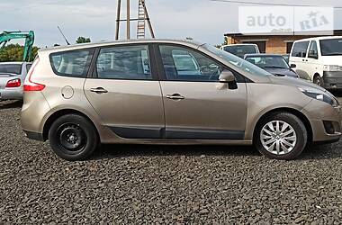 Минивэн Renault Scenic 2009 в Луцке