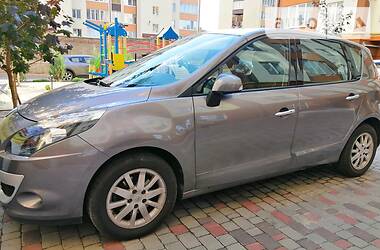 Минивэн Renault Scenic 2010 в Ровно