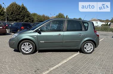 Минивэн Renault Scenic 2005 в Староконстантинове