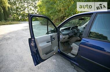 Седан Renault Scenic 2004 в Зборове