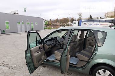 Минивэн Renault Scenic 2006 в Виннице