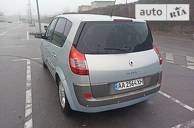 Минивэн Renault Scenic 2004 в Киеве