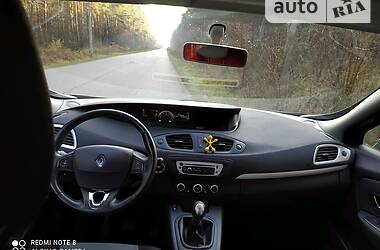 Мінівен Renault Scenic 2014 в Радивиліві