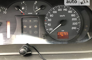 Минивэн Renault Scenic 2001 в Черновцах