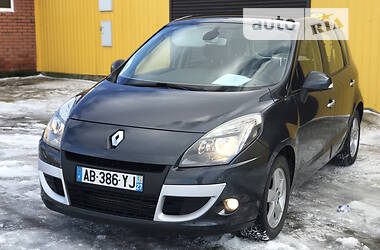 Универсал Renault Scenic 2009 в Ровно