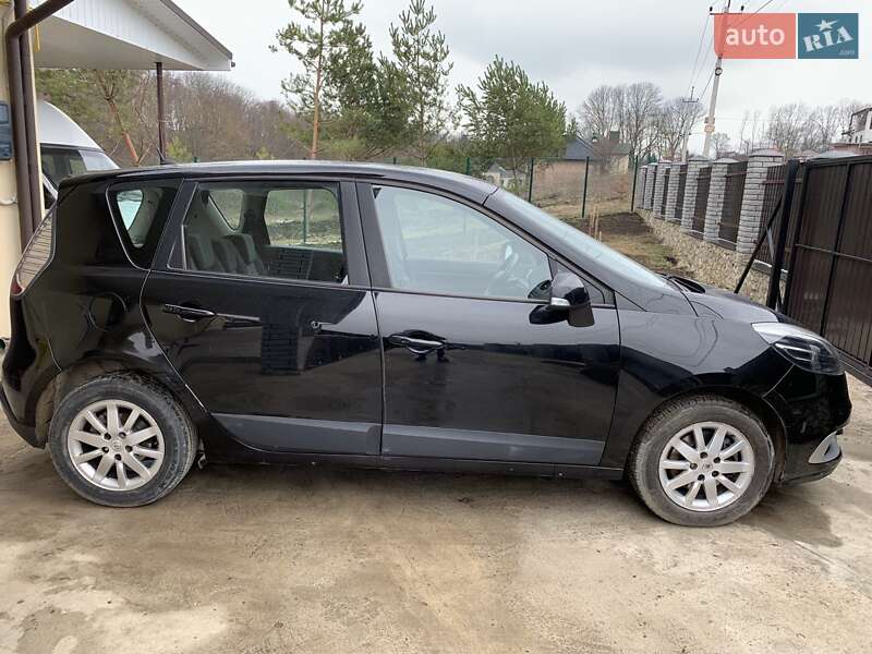 Renault Scenic 2013
