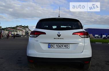 Мінівен Renault Scenic 2016 в 