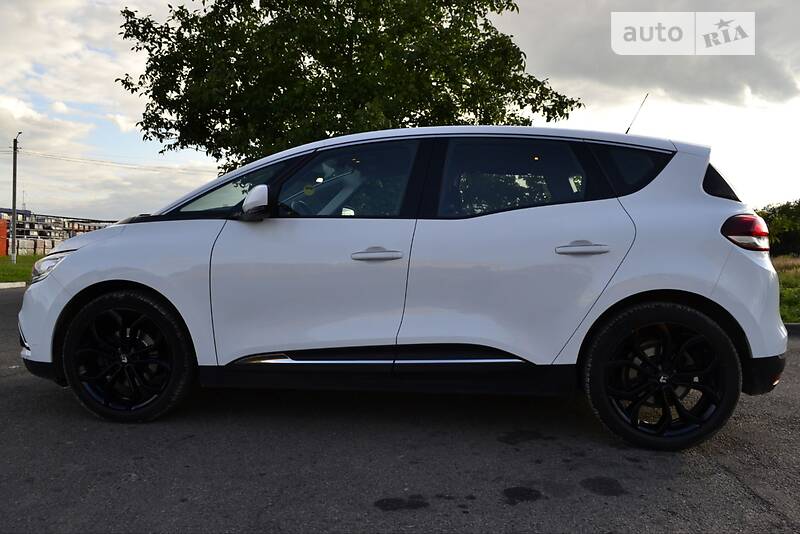 Минивэн Renault Scenic 2016 в Стрые