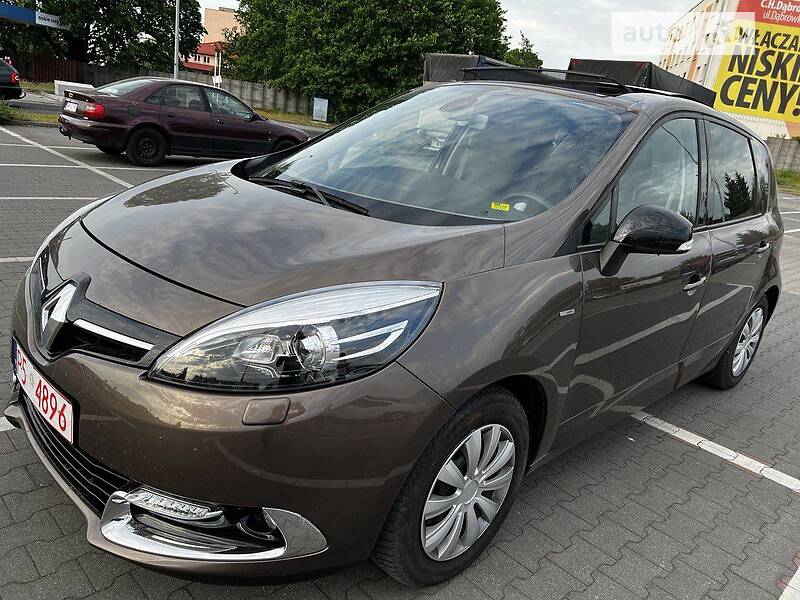 Минивэн Renault Scenic 2012 в Тячеве