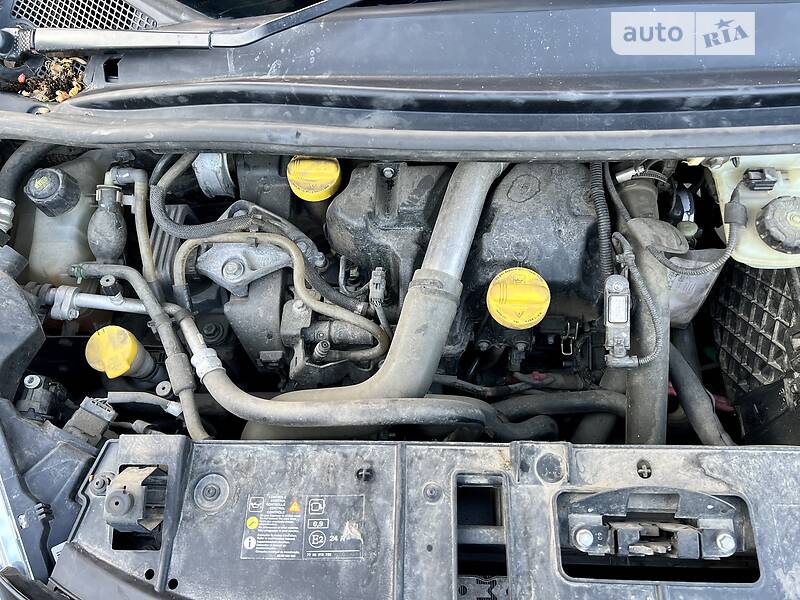 Мінівен Renault Scenic 2009 в Чернівцях