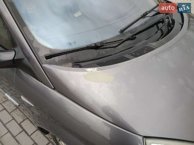 Минивэн Renault Scenic 2004 в Нововолынске