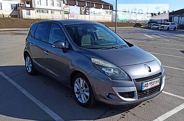 Минивэн Renault Scenic 2010 в Виннице