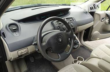 Минивэн Renault Scenic 2006 в 