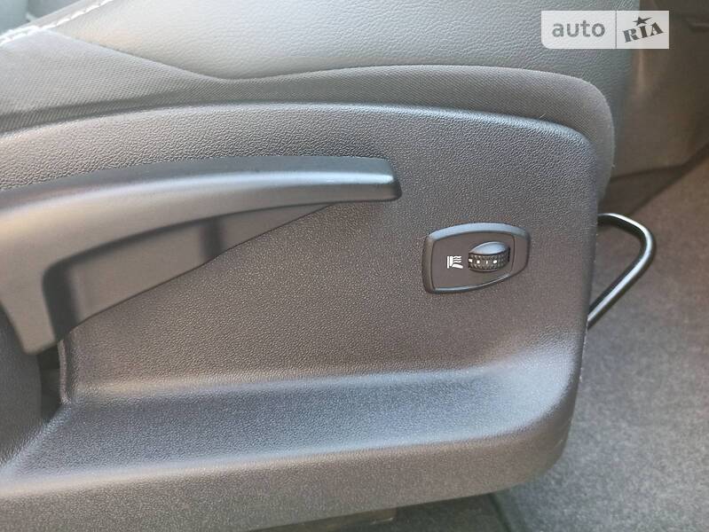 Минивэн Renault Scenic 2012 в Дрогобыче