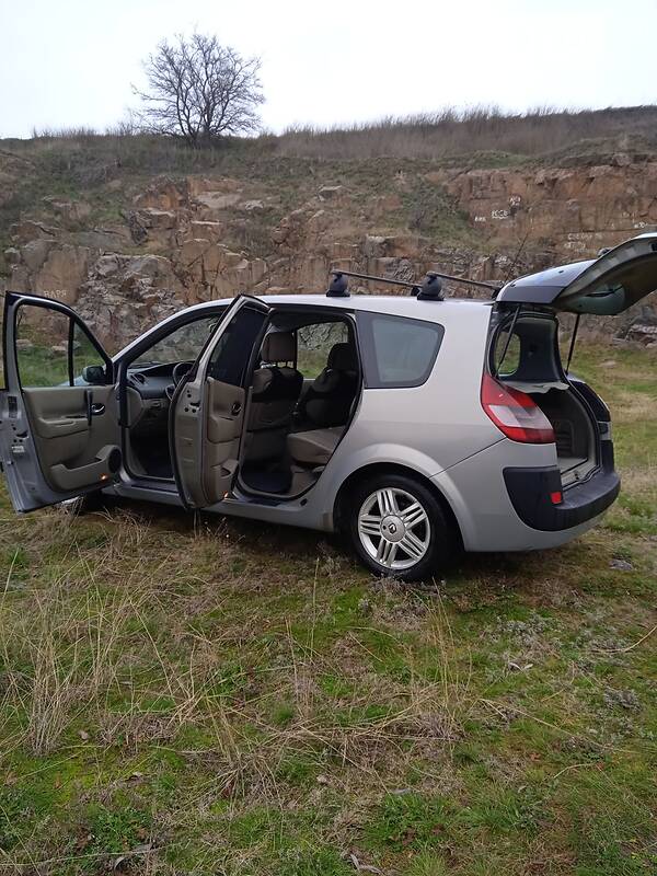 Минивэн Renault Scenic 2004 в Белой Церкви