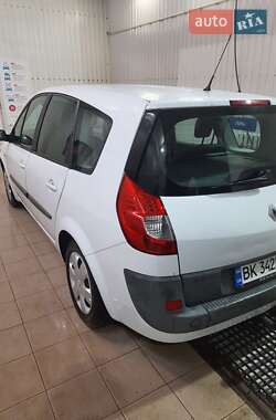 Минивэн Renault Scenic 2007 в Лохвице