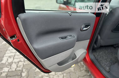 Минивэн Renault Scenic 2006 в 