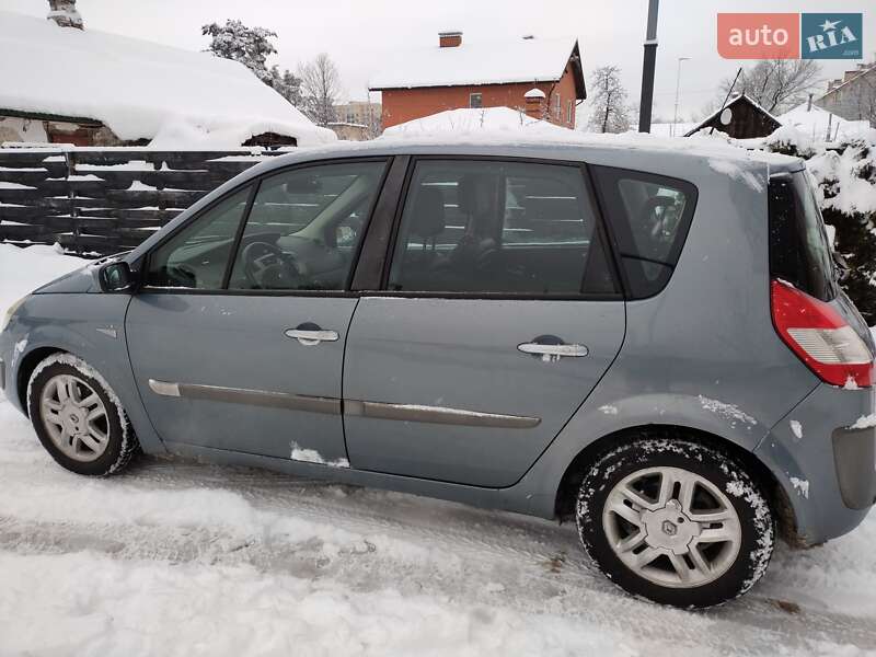 Мінівен Renault Scenic 2005 в Ірпені
