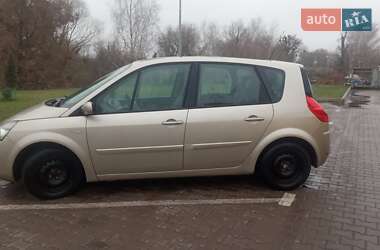 Минивэн Renault Scenic 2009 в 