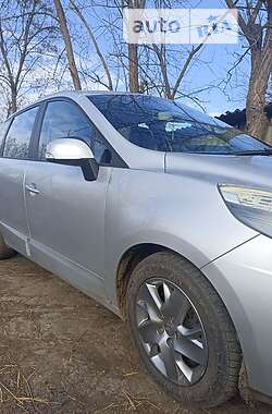 Минивэн Renault Scenic 2011 в Балте