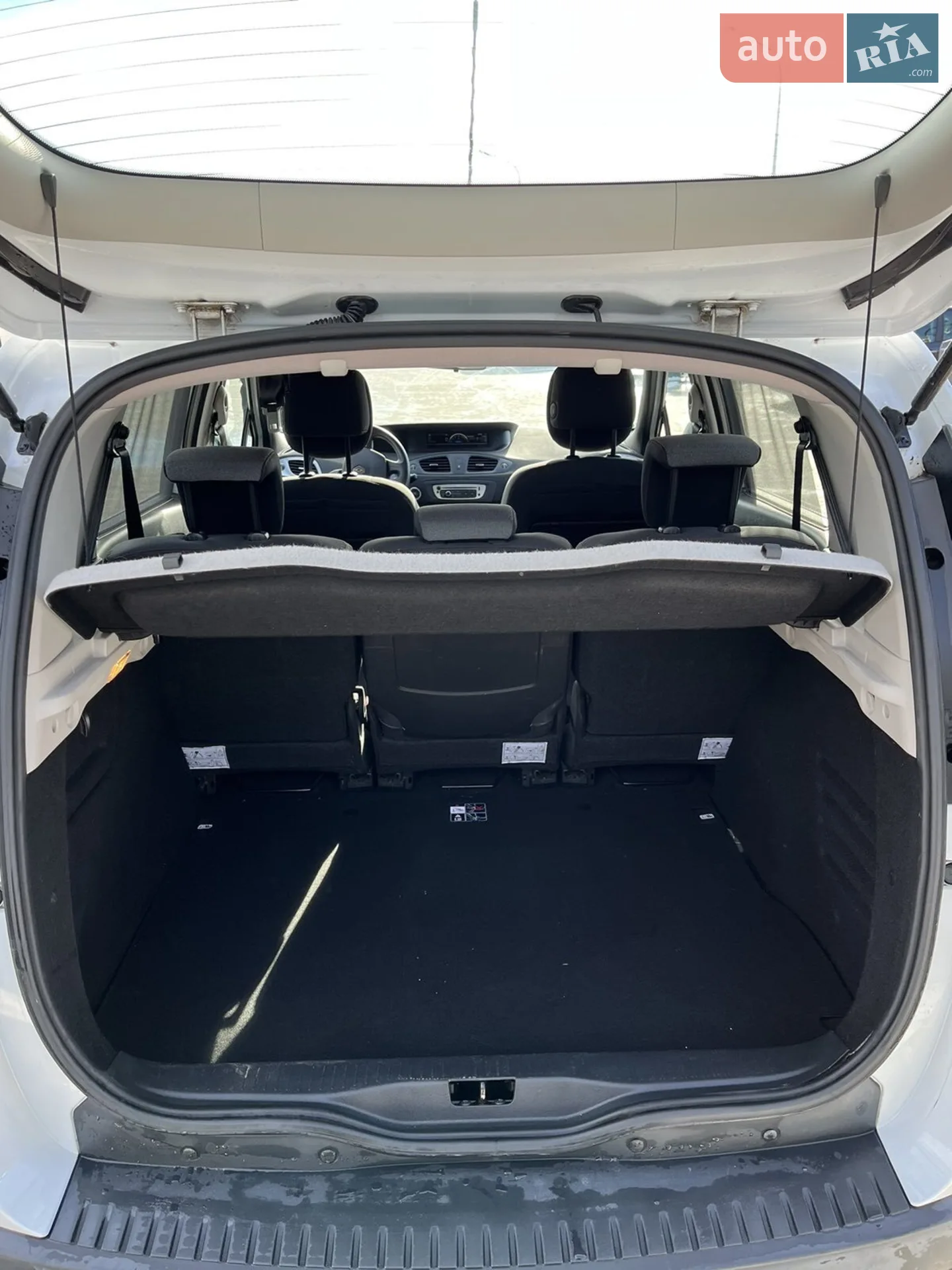 2012 Renault Scenic - мініатюра 8