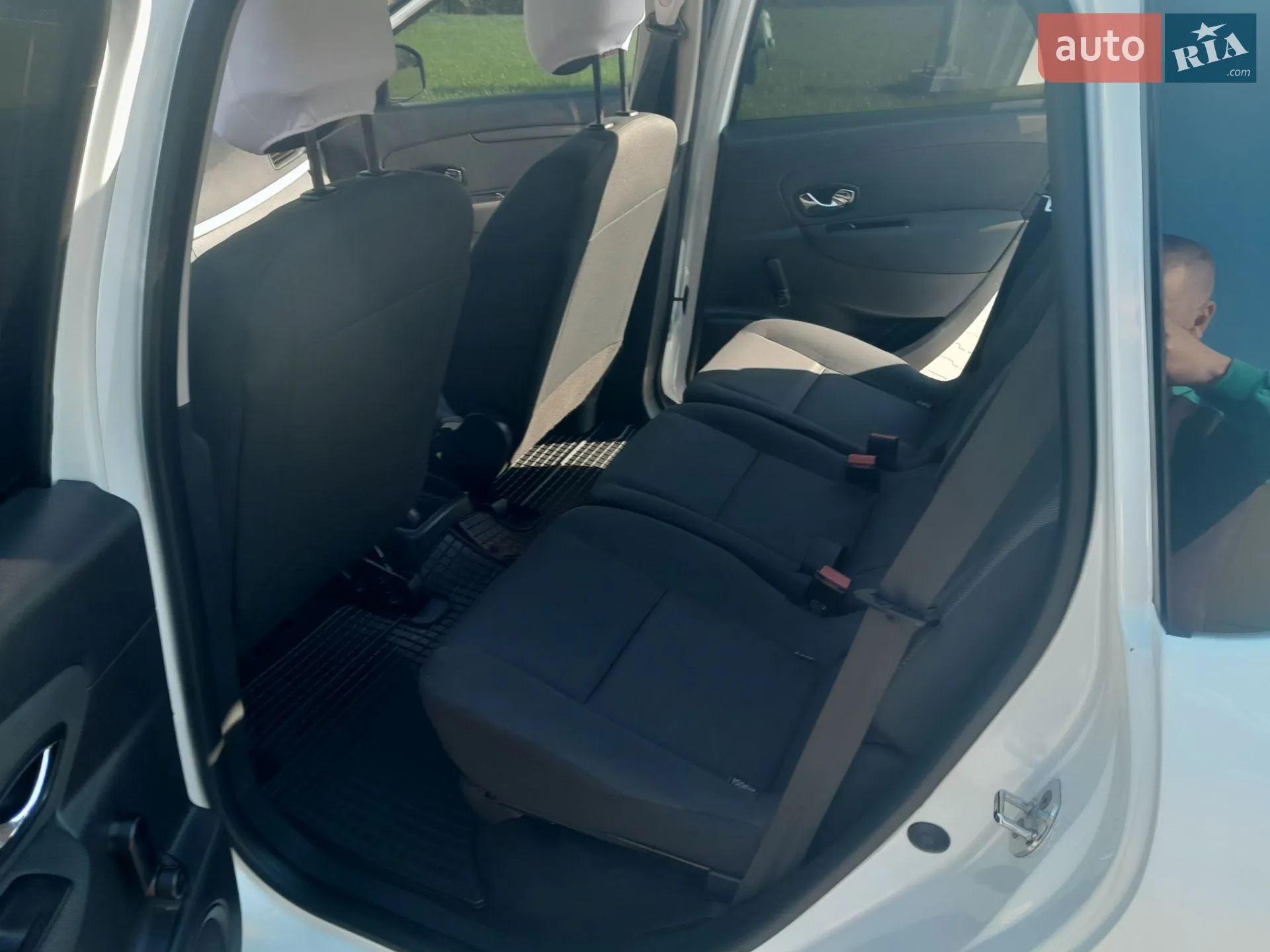 2013 Renault Scenic - мініатюра 16