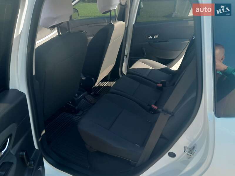Минивэн Renault Scenic 2013 в Дубно фото 16 Минивэн Renault Scenic 2013 в Дубно