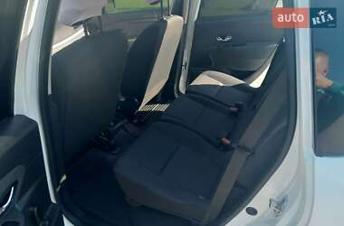 Минивэн Renault Scenic 2013 в 