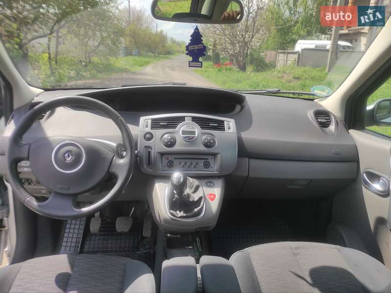 Минивэн Renault Scenic 2007 в Мерефа