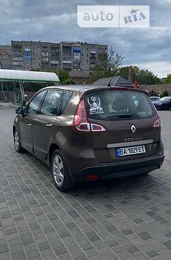 Минивэн Renault Scenic 2010 в Кропивницком