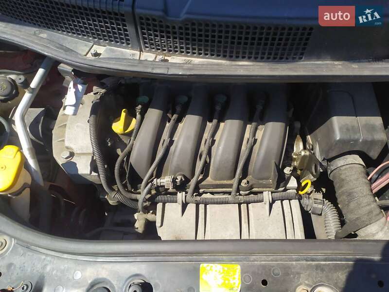 Мінівен Renault Scenic 2004 в Коломиї