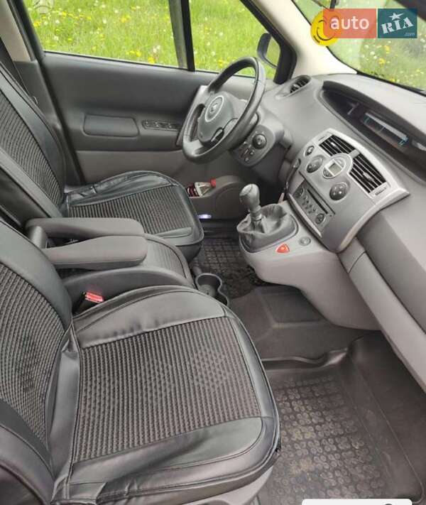 Мінівен Renault Scenic 2008 в Рівному фото 24 Мінівен Renault Scenic 2008 в Рівному