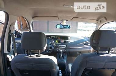 Мінівен Renault Scenic 2009 в Вижниці