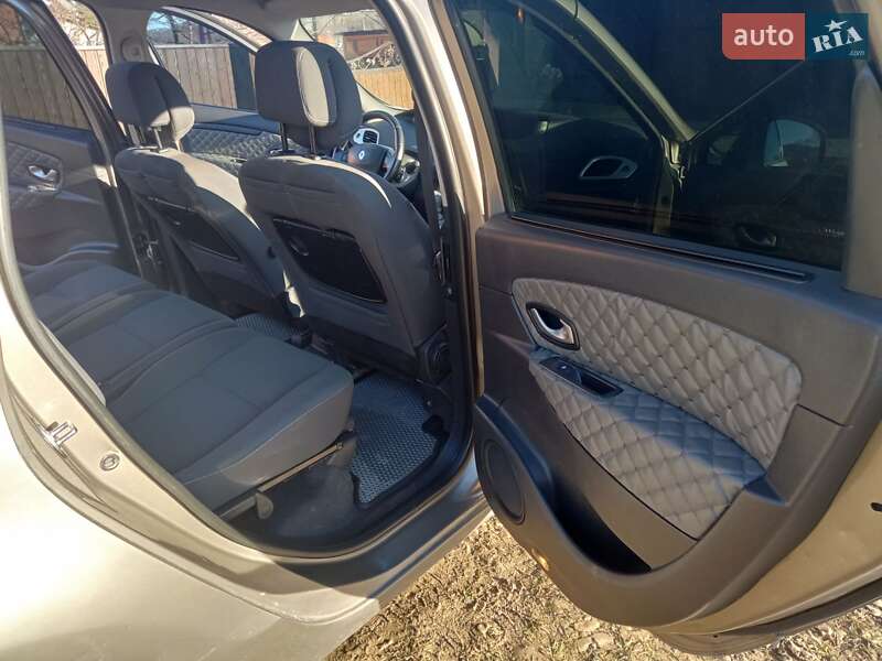 Минивэн Renault Scenic 2009 в Вижнице