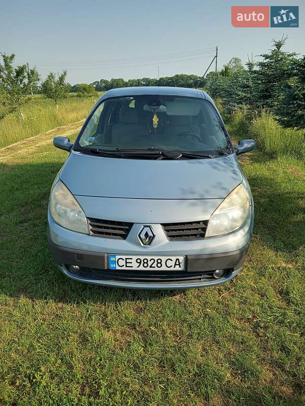 Мінівен Renault Scenic 2004 в Вижниці