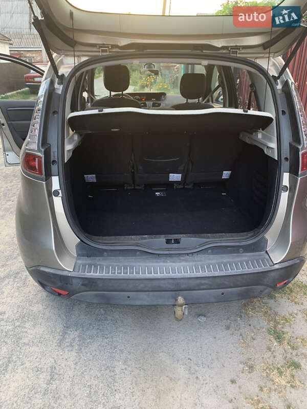 Минивэн Renault Scenic 2012 в Звенигородке