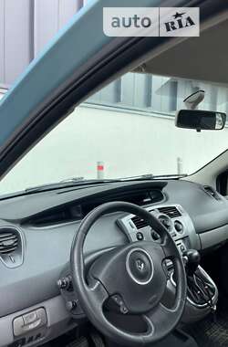 Минивэн Renault Scenic 2007 в 