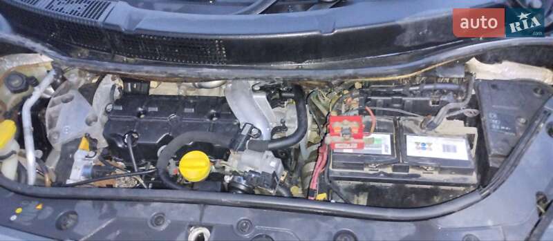 Минивэн Renault Scenic 2006 в Черновцах фото 5 Минивэн Renault Scenic 2006 в Черновцах