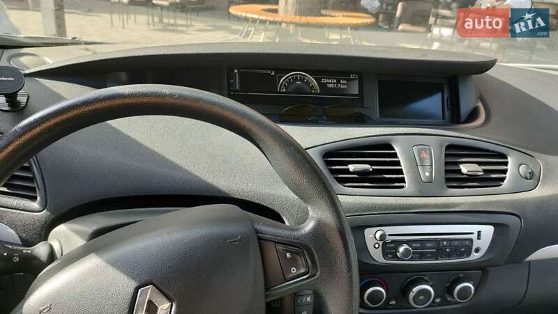 Мінівен Renault Scenic 2013 в Черкасах