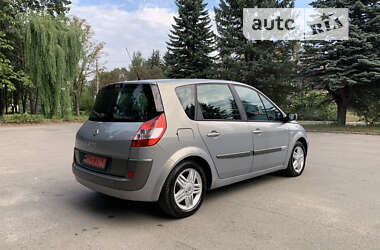 Минивэн Renault Scenic 2004 в 