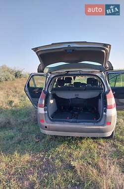 Минивэн Renault Scenic 2005 в Измаиле
