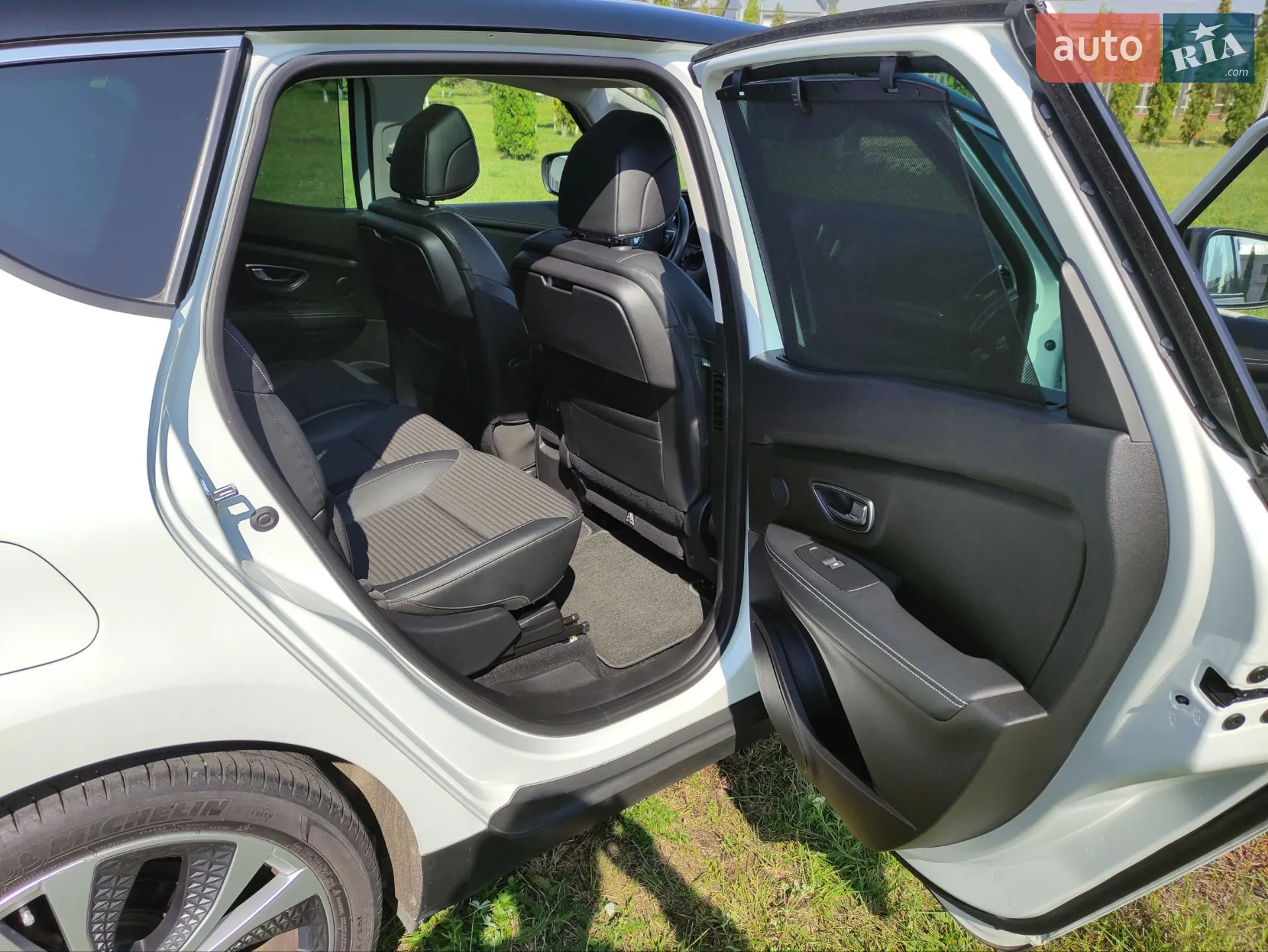 2017 Renault Scenic - мініатюра 18