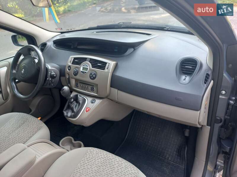 Минивэн Renault Scenic 2006 в Радивилове фото 45 Минивэн Renault Scenic 2006 в Радивилове