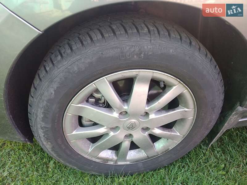 Минивэн Renault Scenic 2011 в Львове