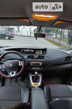 Мінівен Renault Scenic 2012 в Луцьку