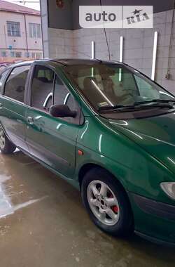 Минивэн Renault Scenic 1999 в Млинове